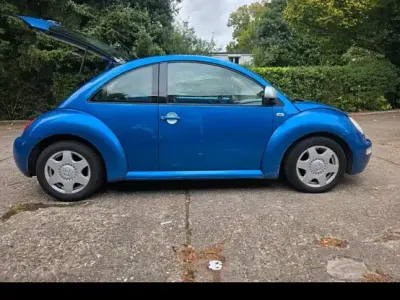Gebraucht VW New Beetle 116 PS (85 kW) 1998 Blau Kleinwagen
