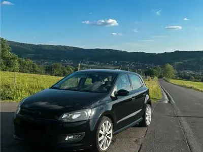 Używany VW Polo 75 KM (55 kW) 2011 Czarny Hatchback