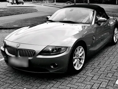 Gebraucht BMW Z4 170 PS (125 kW) 2005 Grau Cabrio