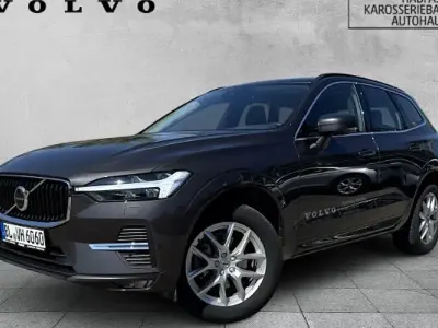 Gebraucht Volvo XC60 Core 250 PS (183 kW) 2024 Platinum grey / metallic SUV