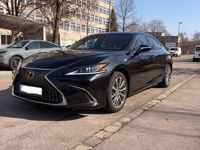 Gebraucht Lexus ES250 Business Edition 207 PS (152 kW) 2021 Schwarz Limousine