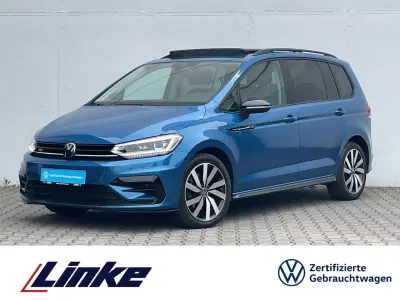 Gebraucht VW Touran R-line 150 PS (110 kW) 2023 Caribbean blue metallic Van / Kleinbus