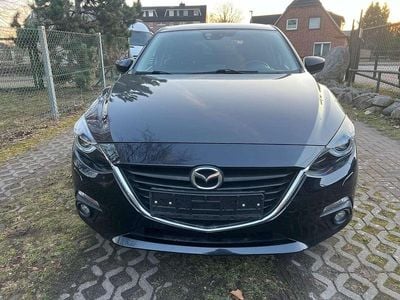 Gebraucht Mazda 3 Nakama 120 PS (88 kW) 2016 Onyxschwarz metallic Kleinwagen