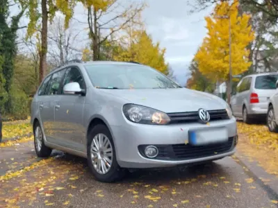 Gebraucht VW Golf VI Highline 122 PS (89 kW) 2010 Silber Kleinwagen