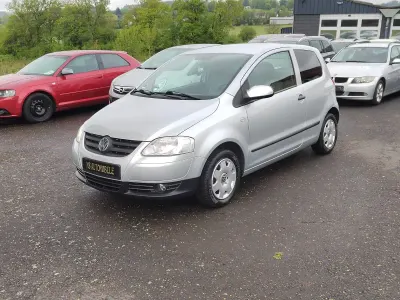 Używany VW Fox 75 KM (55 kW) 2007 Srebrny Hatchback