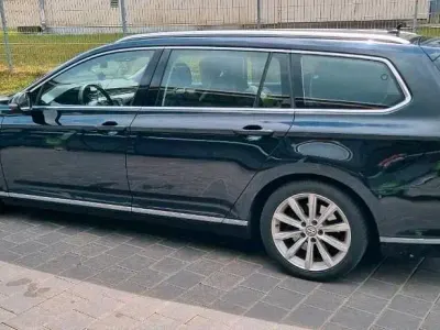Gebraucht VW Passat Highline 300 PS (220 kW) 2016 Schwarz Kombi