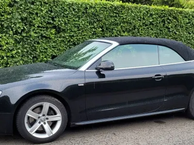 Gebraucht Audi A5 Cabriolet Sport 177 PS (130 kW) 2014 Schwarz Cabrio