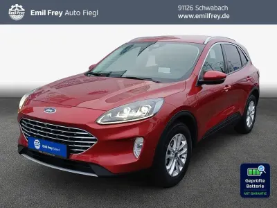 Gebraucht Ford Kuga Titanium 152 PS (111 kW) 2022 Lucidred metallic SUV