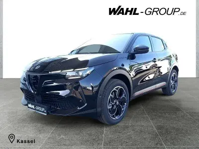 Gebraucht Alfa Romeo GT Junior Edizione Speciale 136 PS (100 kW) 2025 Schwarz SUV