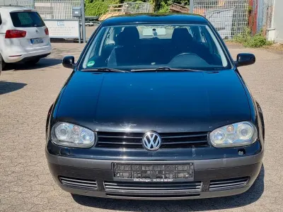 Brugt VW Golf IV Comfortline 116 HK (85 kW) 2002 Sort Sedan