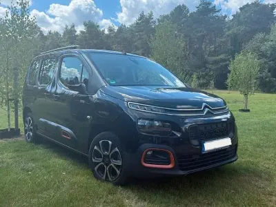 Gebraucht Citroën Berlingo XTR 131 PS (96 kW) 2019 Schwarz Van / Kleinbus