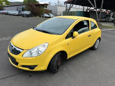 Gebraucht Opel Corsa 60 PS (44 kW) 2009 Gelb Kleinwagen