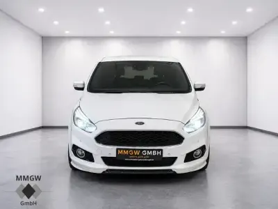 Gebraucht Ford S-MAX ST-Line 176 PS (129 kW) 2019 Weiß Van / Kleinbus
