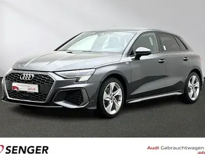 Gebraucht Audi A3 S-Line 150 PS (110 kW) 2023 Daytonagrau perleffekt Limousine