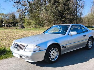 Gebraucht Mercedes SL300 190 PS (139 kW) 1992 Silber Cabrio
