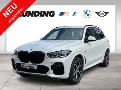 Używany BMW X5 M Sport 530 KM (389 kW) 2022 Biały SUV