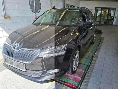 Gebraucht Skoda Fabia 95 PS (69 kW) 2022 Schwarz Kleinwagen
