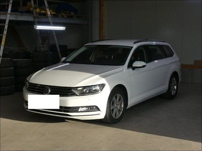 gebraucht VW Passat Variant 2.0TDI ACC PDC Standh WR GARANTIE EURO 6