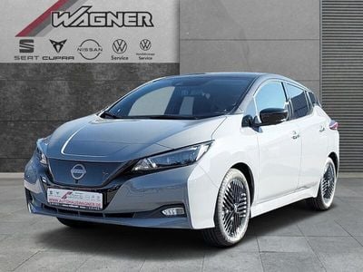 Gebraucht Nissan Leaf N-Connecta 110 kW (150 PS) 2023 Ceramic grey p/black m Kleinwagen