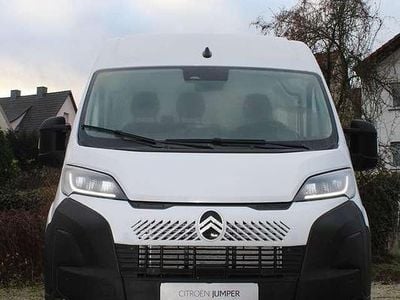 Lackierung weiss icy Gebraucht 2024 Citroën Jumper Van / Kleinbus | 33.900 € (Fairer Preis)