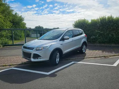 Gebraucht Ford Kuga 150 PS (110 kW) 2014 Silber SUV