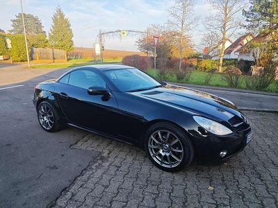 Gebraucht Mercedes SLK300 231 PS (169 kW) 2009 Obsidianschwarz  metalliclack Cabrio
