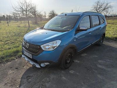 Gebraucht Dacia Lodgy Stepway 116 PS (85 kW) 2019 Blau Van / Kleinbus