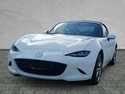 Neu Mazda MX5 Exclusive-Line 132 PS (97 kW) 2026 Arctic white Cabrio