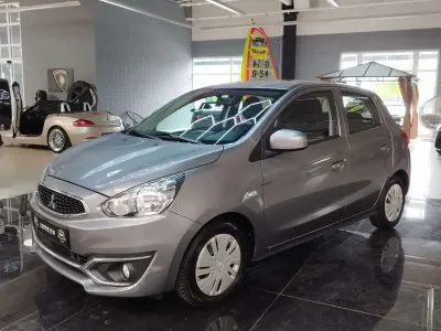 Gebraucht Mitsubishi Space Star Edition 71 PS (52 kW) 2018 Titanium grey Kleinwagen