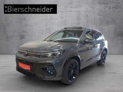 Grau Gebraucht 2024 VW Tiguan Style SUV | 45.450 € (Fairer Preis)