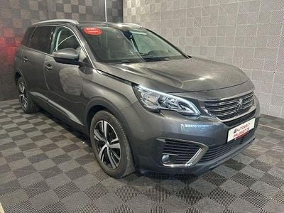 Grau Gebraucht 2019 Peugeot 5008 Active SUV | 14.770 € (Guter Preis)