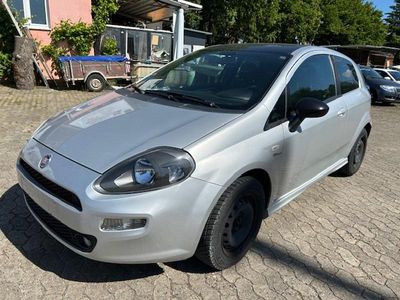 Gebraucht Fiat Grande Punto 70 PS (51 kW) 2013 Silber Kleinwagen