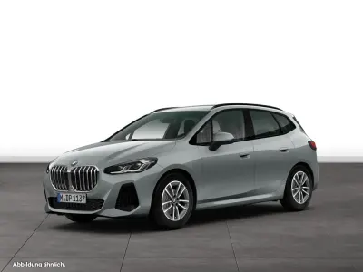 Gebraucht BMW 220 Active Tourer Sport Line 156 PS (114 kW) 2025 Grau Van / Kleinbus