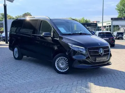 Gebraucht Mercedes V250 Style 190 PS (139 kW) 2025 Schwarz Van / Kleinbus