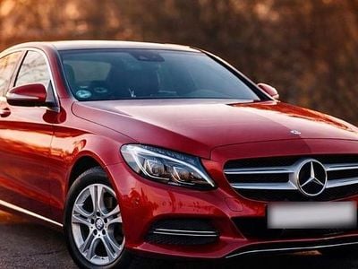 Gebraucht Mercedes C180 156 PS (114 kW) 2014 Rot Limousine