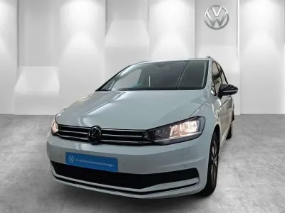 Gebraucht VW Touran Goal 150 PS (110 kW) 2025 Pure white Van / Kleinbus