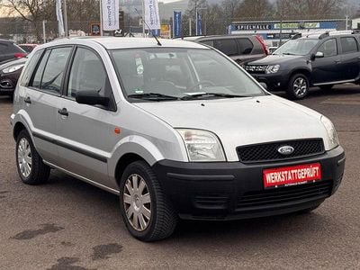 Silber Gebraucht 2004 Ford Fusion Viva Limousine | 3.390 € (Etwas zu teuer)