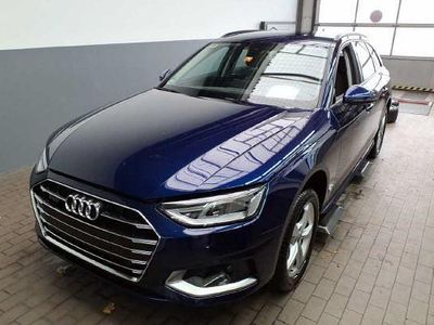 Navarrablau metallic Gebraucht 2022 Audi A4 Advanced Plus Kombi | 31.450 € (Etwas zu teuer)