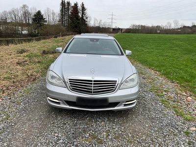 Gebraucht Mercedes S350 260 PS (191 kW) 2011 Silber Limousine