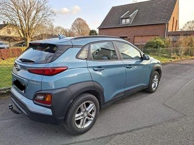 Gebraucht Hyundai Kona Select 120 PS (88 kW) 2019 Blau SUV
