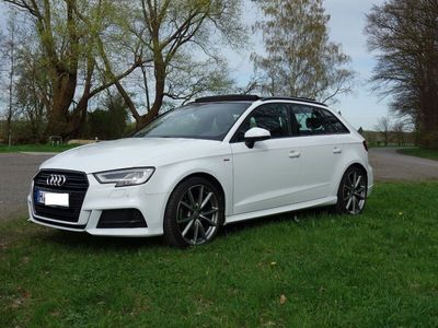 gebraucht Audi A3 Sportback A3 1.5 TFSI SB 1.5 TFSI , 3xS-Line, Matrix, Pano, 19"