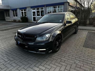 Gebraucht Mercedes C350 Avantgarde 265 PS (194 kW) 2013 Limousine