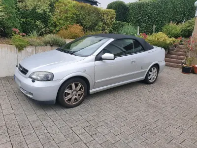 Gebraucht Opel Astra 125 PS (91 kW) 2005 Silber Cabrio