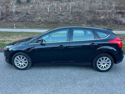 Gebraucht Ford Focus Titanium 125 PS (91 kW) 2012 Schwarz Limousine