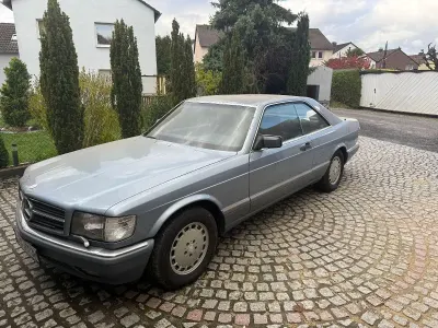 Gebraucht Mercedes 560 242 PS (177 kW) 1988 Blau Coupé