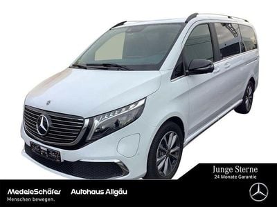 Bergkristallweiß Gebraucht 2024 Mercedes EQV300 Avantgarde Van / Kleinbus | 51.850 € (Fairer Preis)