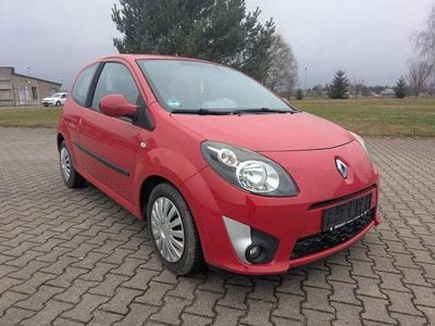 Second-hand Renault Twingo 78 CP (57 kW) 2009 Roșu Hatchback