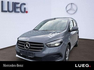Gebraucht Mercedes T180 Style 131 PS (96 kW) 2025 Magnetitgrau Van / Kleinbus