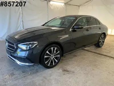 Gebraucht Mercedes E300 Avantgarde 320 PS (235 kW) 2020 Grafitgrau  metalliclack Limousine