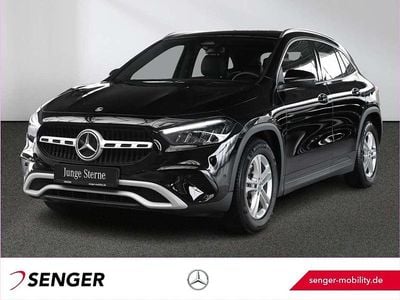 Gebraucht Mercedes GLA200 163 PS (119 kW) 2024 Unilack nachtschwarz SUV
